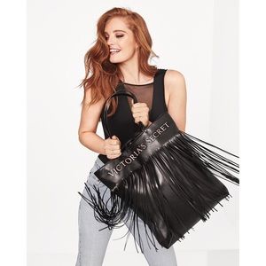 🔥HOST PICK🔥 Victoria’s Secret Black Fringe Tote